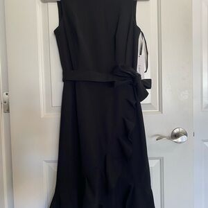 Elegant Black Sleeveless Dress